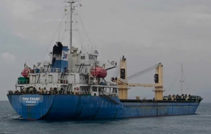 Ship carrying rice from India reaches Ctg Port