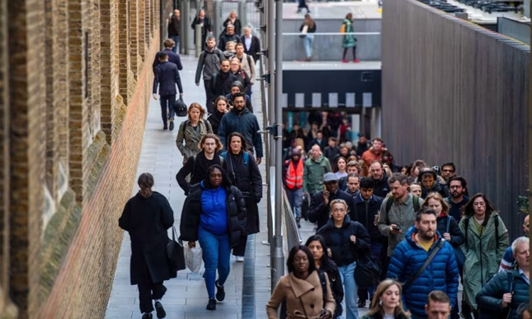 UK job market weakened ahead of business tax hike     