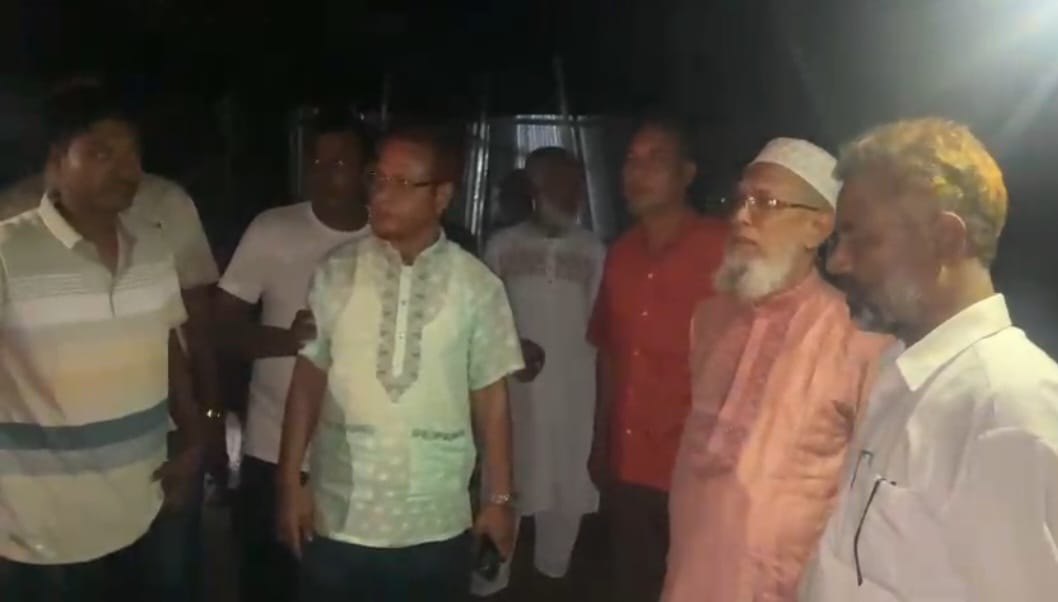 Tarique Rahman stands by slain child Jui's family in Natore