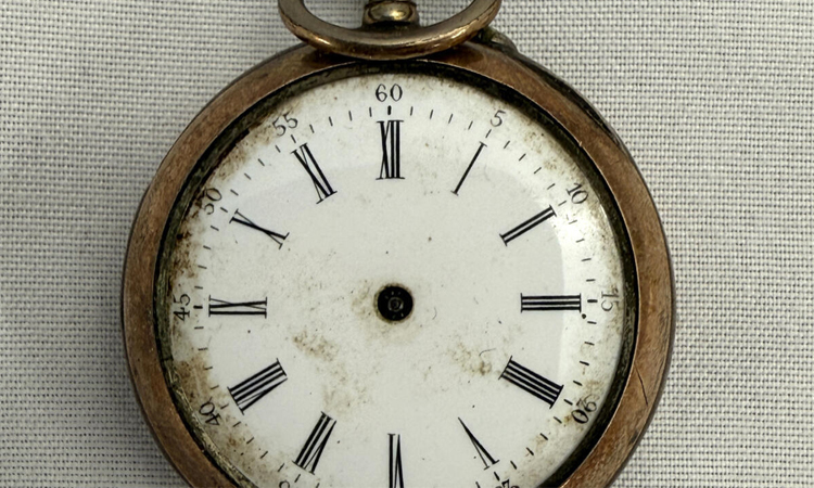 Pocket watch found on Titanic victim to go on sale in UK