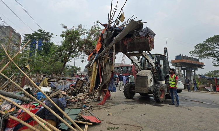 DNCC evicts over 400 illegal shops from Agargaon, Uttara 