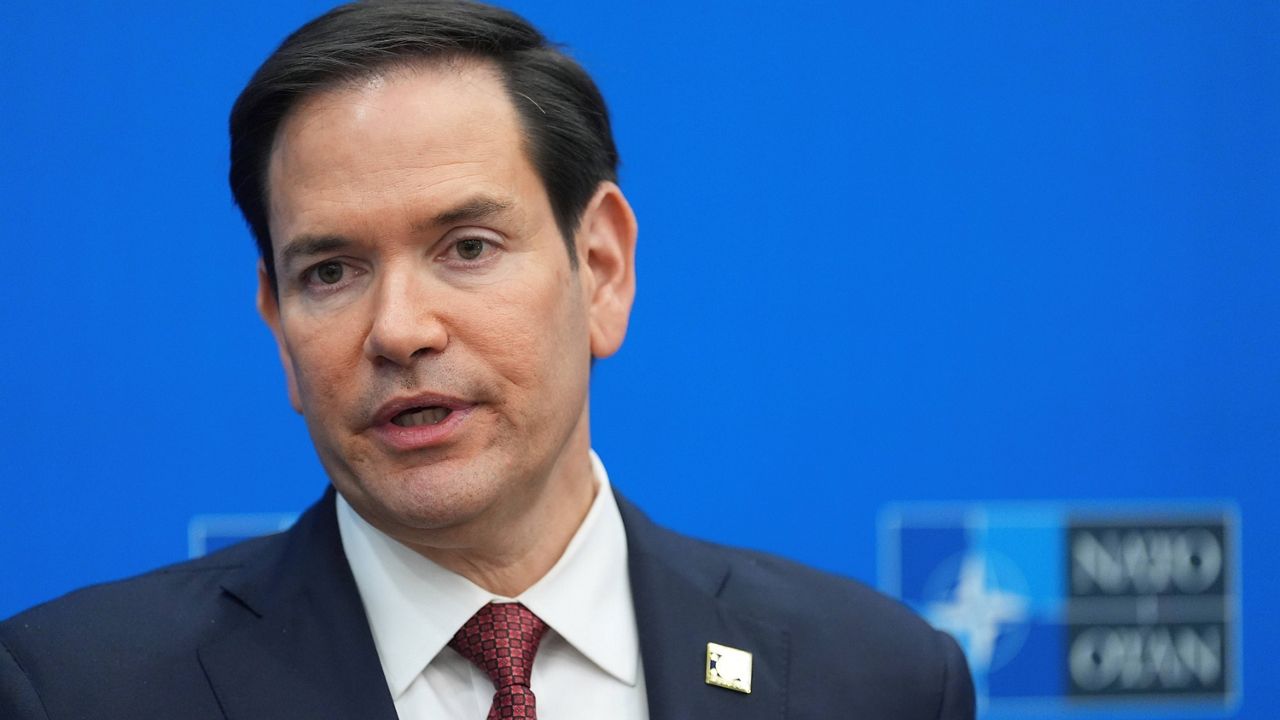 Macron to hold Ukraine war talks with Rubio, Witkoff in Paris