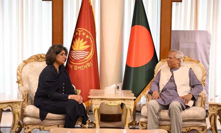 Chief Adviser for stronger Dhaka-Islamabad ties