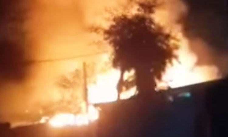 9 shops gutted in Noakhali fire