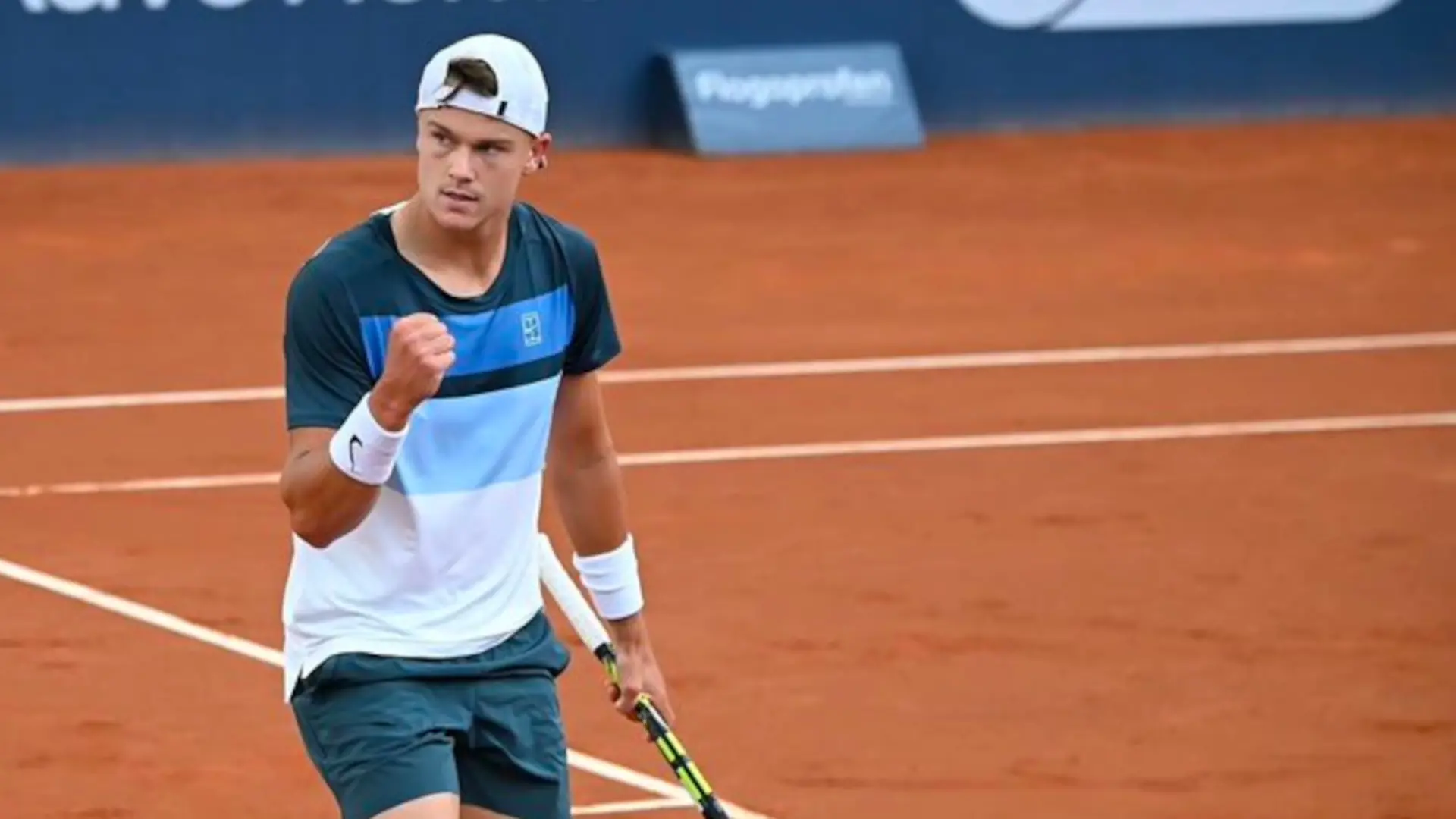 Defending champion Ruud beaten by Rune in Barcelona quarters