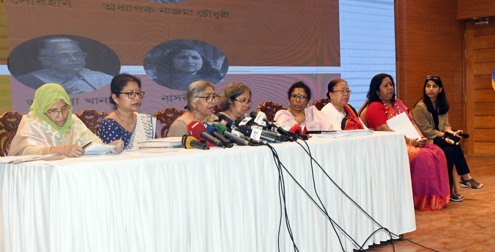 Independent permanent women affairs commission proposed 