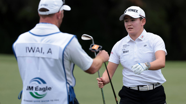 Trio share lead at tight LA Championship