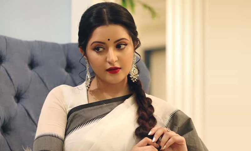 Ex-maid sues Pori Moni for assaulting
