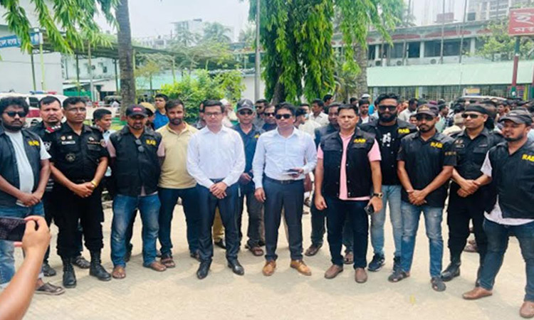 RAB arrests 14 brokers from Mymensingh Medical College Hospital