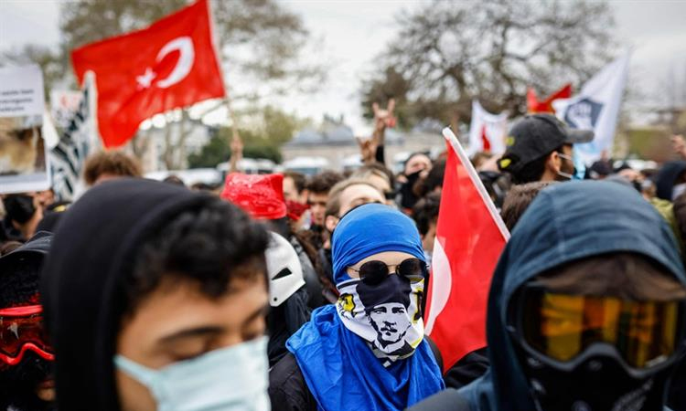 Turkey's opposition set to defy protest ban on Wednesday