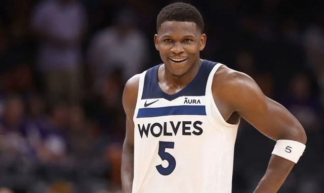 Timberwolves' Edwards fined $50,000 for 'obscene' response to heckler