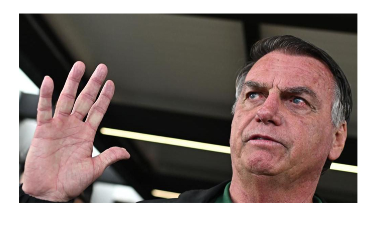 Six Bolsonaro aides to stand trial in coup plot case