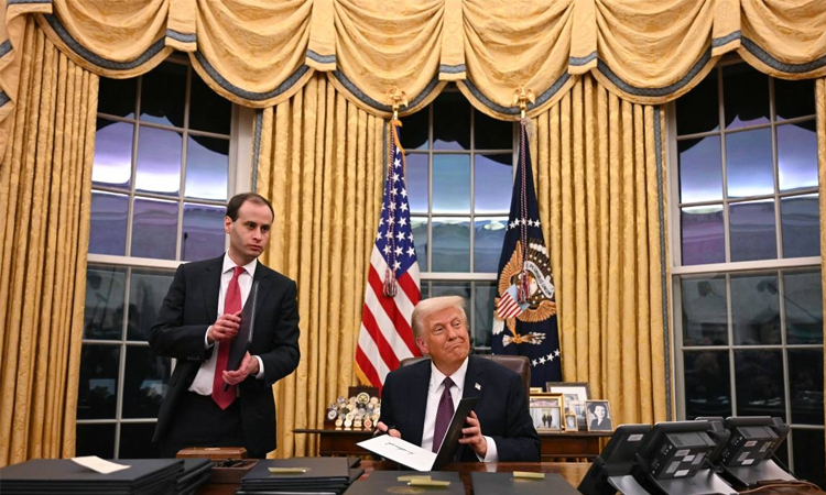 Climate watchers fret over Trump's cut to sciences