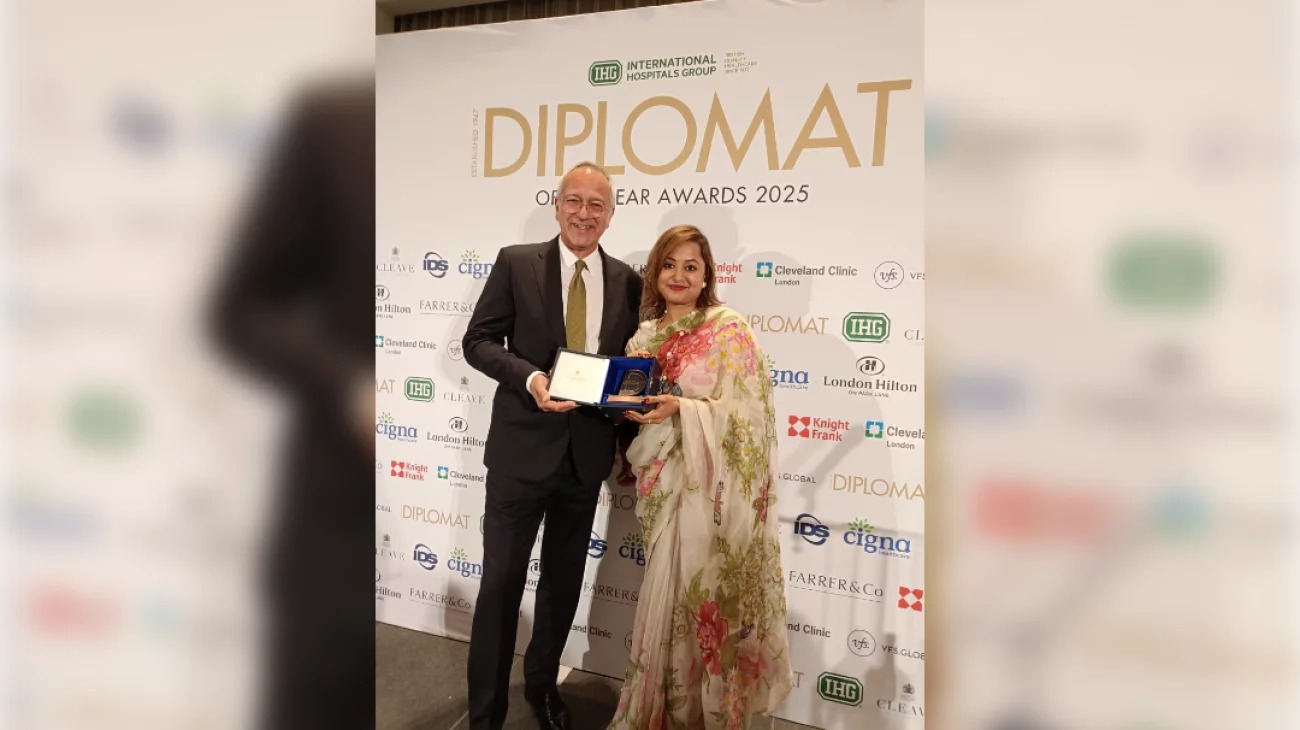 Sonia Munni receives 'Young Diplomat of the Year 2025' award in UK