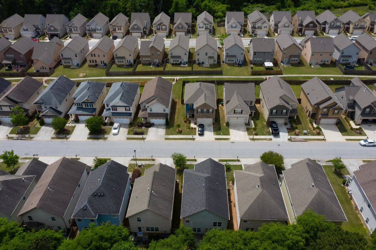 US new home sales see surprise jump in March