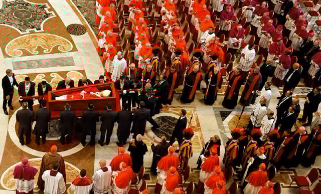 Vatican braces for huge crowds ahead of Pope's funeral
