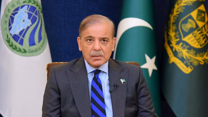 Pakistan PM says 'prepared to defend sovereignty'