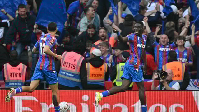 Palace sweep past Villa to reach FA Cup final