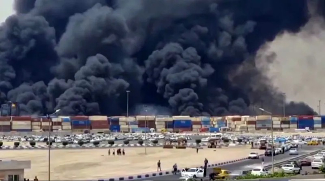 25 killed, fires still burning in huge Iran port blast