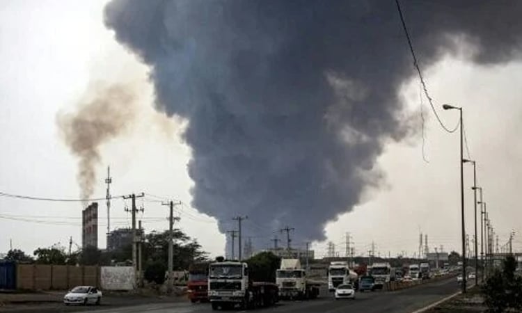 Fire rages after major blast at Iran port kills 8, injures hundreds