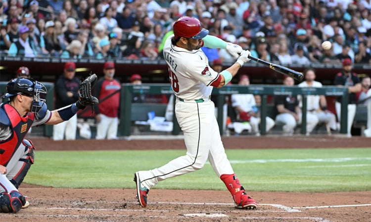 D'Backs' Suarez becomes 19th MLB player to hit four homers in one game