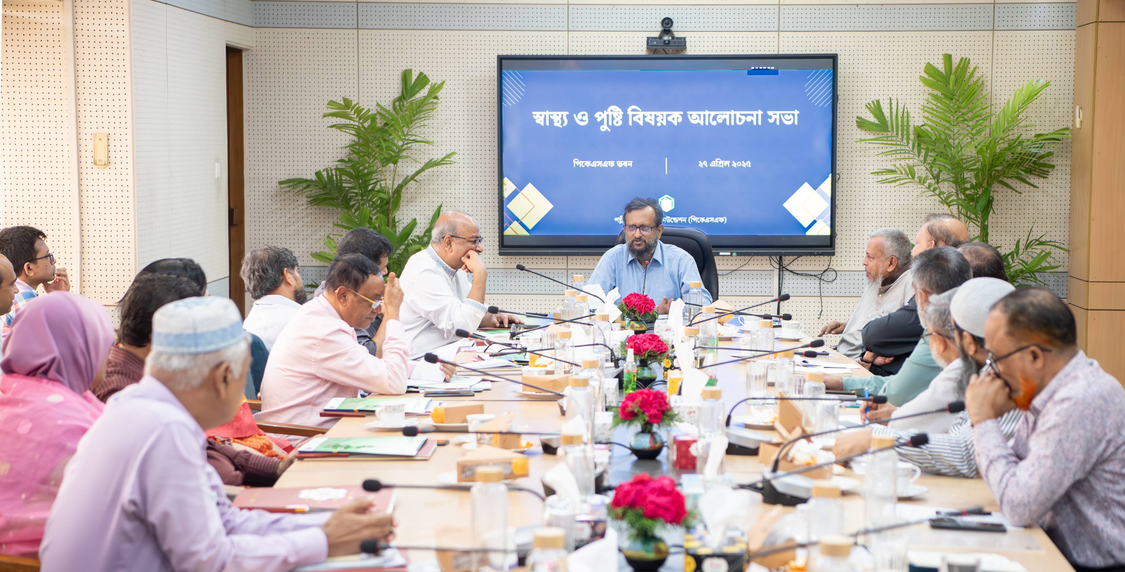 Experts for expansion of preventive healthcare to improve poverty condition