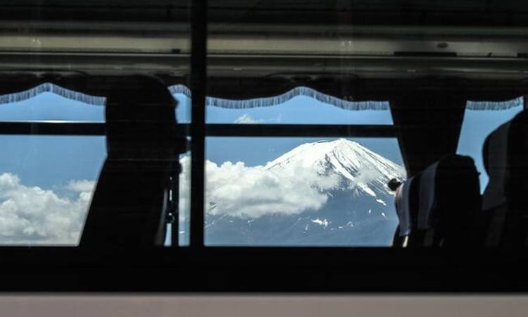 Man rescued from Mount Fuji twice in one week: reports