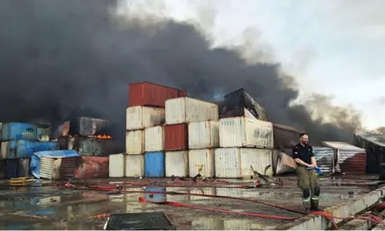 Fires rage 2 days after Iran port blast killed 40