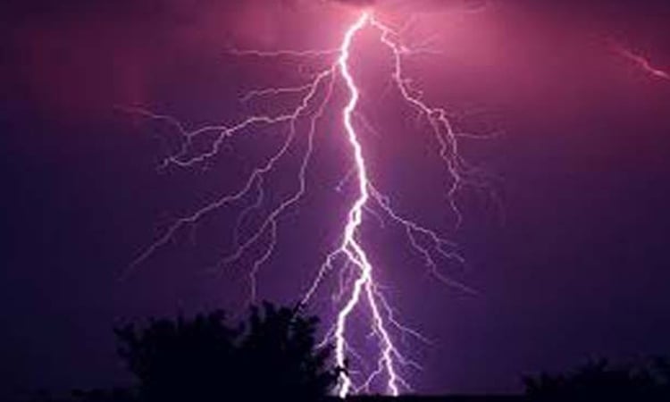 Youth killed in Sunamganj lightning strike