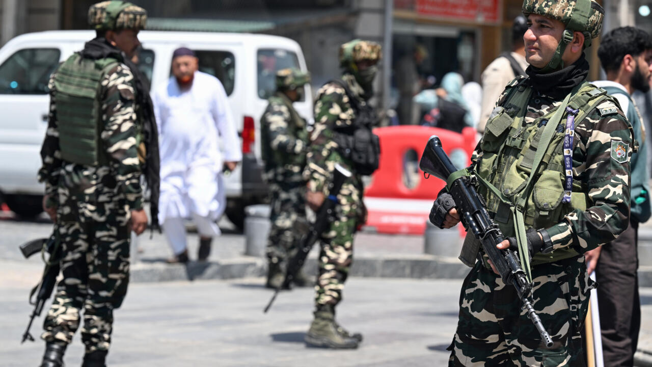 India Kashmir crackdown sparks anger as Pakistan tensions escalate