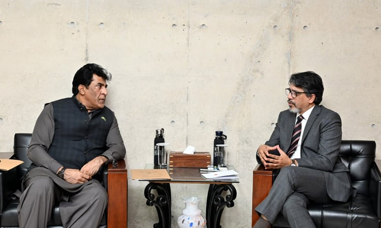 Pakistan High Commissioner briefs Dhaka on “regional issues”