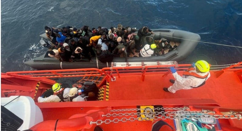 Eight migrants die off Tunisia, 29 rescued: official