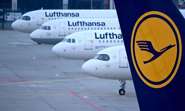 Lufthansa losses worsen as trade tensions cloud outlook