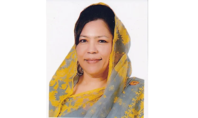 Polythene-free model market committee to be rewarded: Environment sec