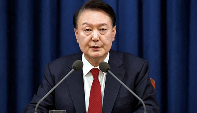 S. Korea prosecutors raid ex-president's house over shaman probe: Yonhap