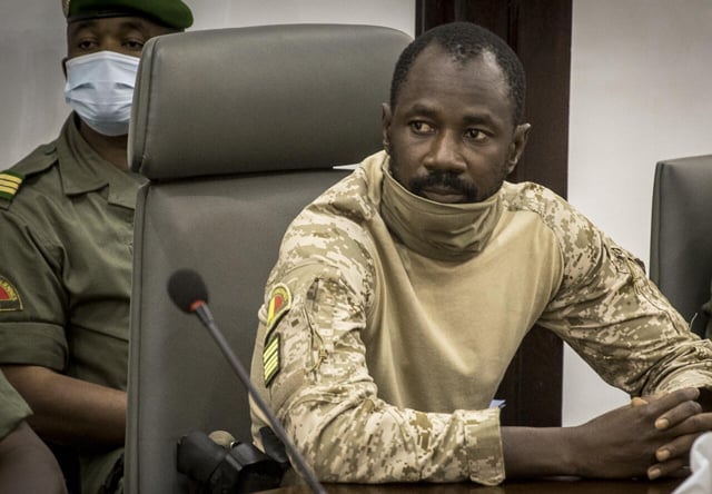 Mali junta deals new blow to civilian political parties
