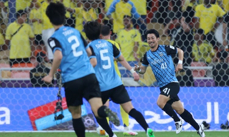 Coach hails youngsters as Kawasaki reach first Champions League final