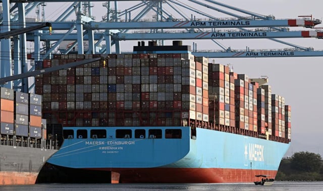 Mexican mega-port confronts Trump's tariff storm