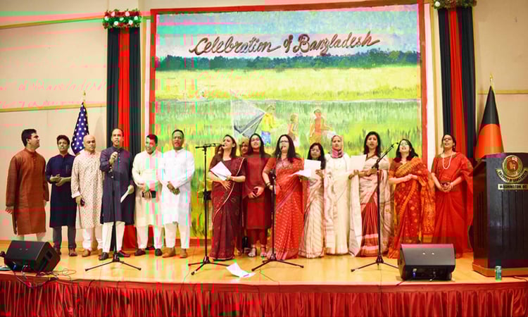 Hundreds visits Bangladesh Embassy's 'Open House' in Washington