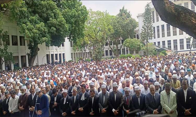 Barrister Razzaq's Namaz-e-Janaza held at SC's inner garden