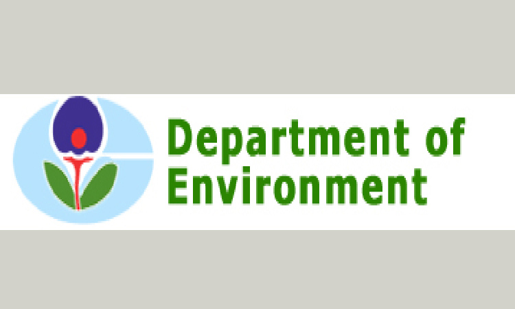DoE inspects Buriganga pollution in Shyamnagar Kadamtali industrial area