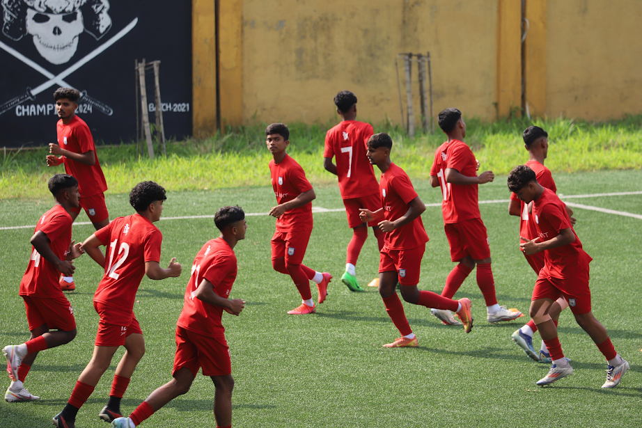 U-19 booters hold first training 