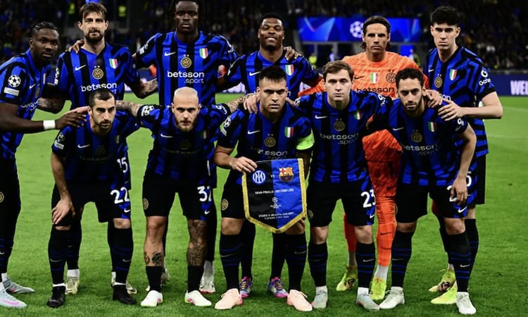 Inter turn attentions to fading Serie A title defence after Barca triumph