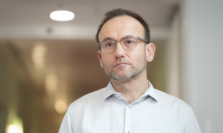 Australian Greens chief loses his own seat