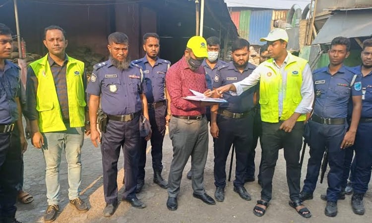 Illegal battery factories sealed in Keraniganj