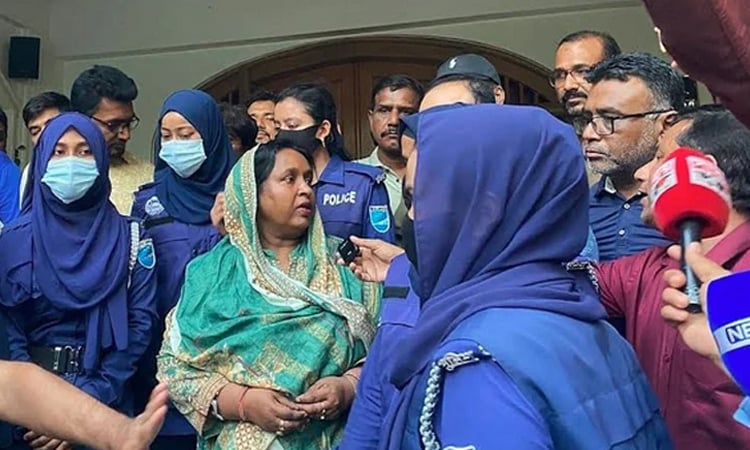 Former Narayanganj mayor Selina Hayat Ivy arrested