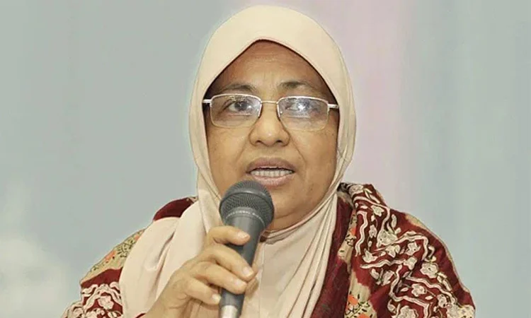 Salary increment scheme for doctors, surgeons at final stage: Health Adviser