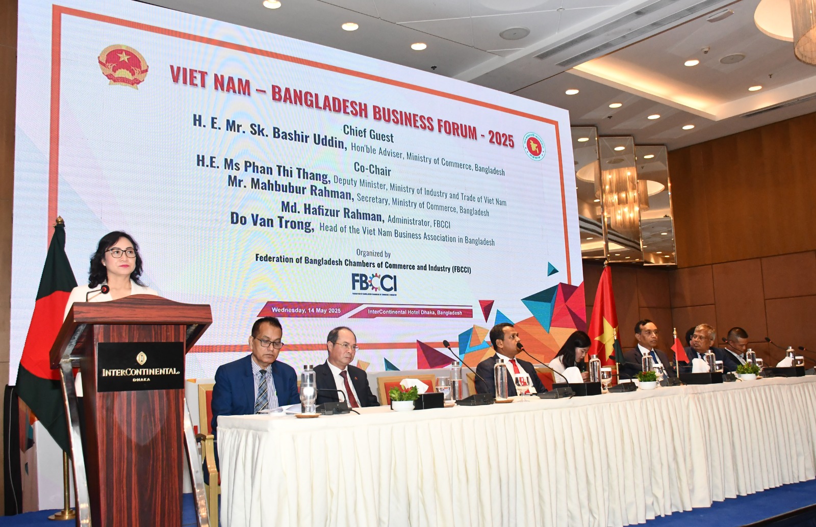 Removing tariff, non-tariff barriers stressed to boost Bangladesh-Vietnam trade