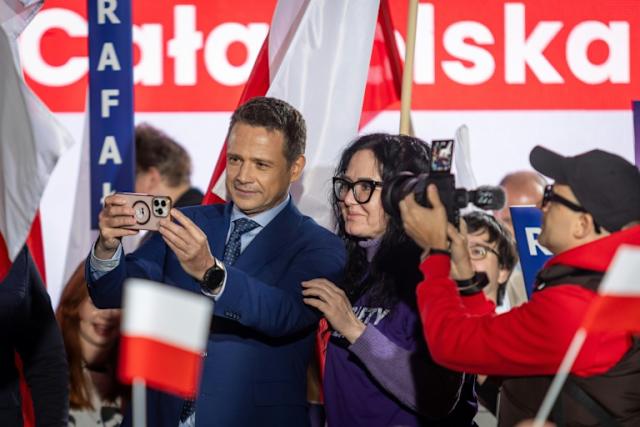 In Poland, a presidential election with European stakes