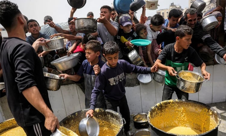 Trump says many in Gaza are 'starving'